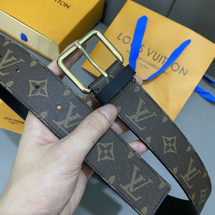 Louis Vuitton Belt 40MM LVB00138